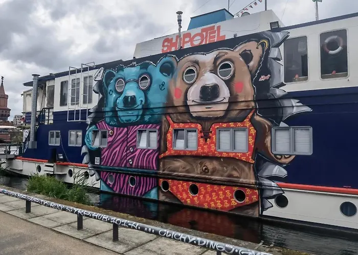 Shipotel-Berlin GmbH, Shipotel Eastern&Shipotel Western